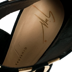 مملوكة مسبقًا صندل جوسيبي زانوتي سيور كاحل متعاكسة سويدي أسود مقاس 38.5