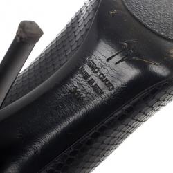 Pre Owned Giuseppe Zanotti Black Embossed Peep Toe Pumps Size 36.5