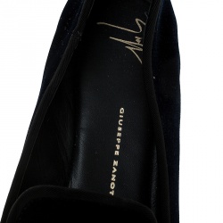 Pre Owned Giuseppe Zanotti Blue Velvet Gold-Tone Cap Toe Logo Embellished Smoking Slippers Size 40