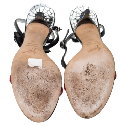 Pre Owned صندل جوسيبي زانوتي بإصبع فلات زهرة زخرفة كريستال جلد وساتان وردي فاتح مقاس 41