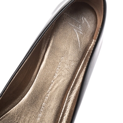 Pre Owned Giuseppe Zanotti Black Patent Leather Embellished Pointed Toe Flats Size 38