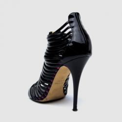 Pre Owned Giuseppe Zanotti Black Patent Leather Strappy Open Toe Back Zip Sandals Size 36