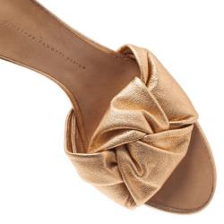 Pre Owned Giuseppe Zanotti Gold Leather Slides Size 41