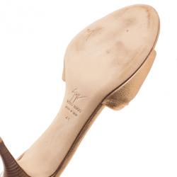 Pre Owned Giuseppe Zanotti Gold Leather Slides Size 41