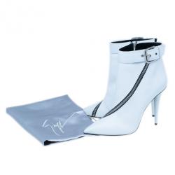 Pre Owned Giuseppe Zanotti White Leather Asymmetrical Zip Ankle Boots Size 41