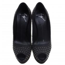 Pre Owned حذاء كعب عالي جوسيبي زانوتي لباد أسود مرصع مقدمة مفتوحة نعل سميك مقاس 36.5