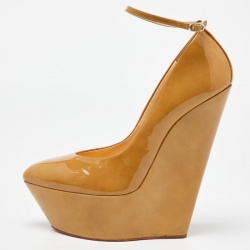Pre Owned Giuseppe Zanotti Beige Patent Leather Wedge Platform Ankle Strap Pumps Size 39