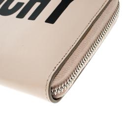 Pre Owned محفظة جيفنشي سحاب ملتف طباعة أيقونة جلد بيج فاتحة