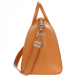 Pre Owned حقيبة جيفنشي أنتيغونا جلد جملي متوسطة