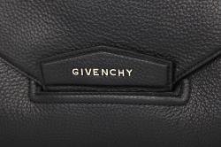 Pre Owned Givenchy Black Grained Goatskin Leather Antigona Envelope Clutch