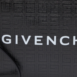 مملوكة مسبقًا Givenchy Black Monogram Coated Canvas 4G Large Zip Pouch
