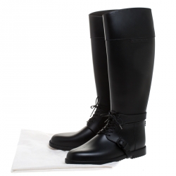 Pre Owned بوت جيفنشي رايدنغ مطاط أسود برباط مقاس 41