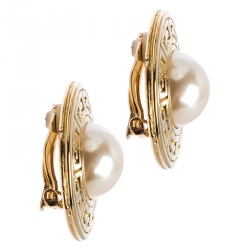 Pre Owned Givenchy Gold Tone Faux Pearl Round Clip-on Stud Earrings