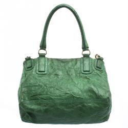 مملوكة مسبقًا Givenchy Green Leather Large Pandora Crossbody Bag