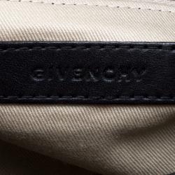 مملوكة مسبقًا حقيبة كتف جيفنشي جلد وكانفا س سوداء/ رمادية