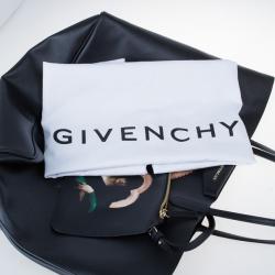 مملوكة مسبقًا Givenchy Black Canvas Madonna Print Shopper
