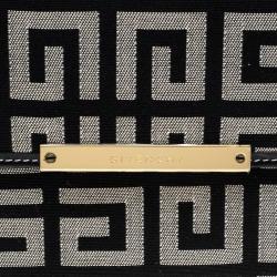 Pre Owned محفظة جيفنشي كانفاس بيج/أسود مضغوطة