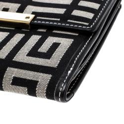 Pre Owned محفظة جيفنشي كانفاس بيج/أسود مضغوطة