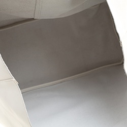 مملوكة مسبقًا Givenchy Off White Leather Large Antigona Shopping Tote