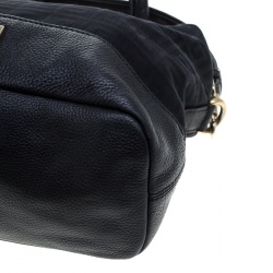 مملوكة مسبقًا حقيبة يد جيفنشي جلد وكانفاس مونوغرامية سوداء