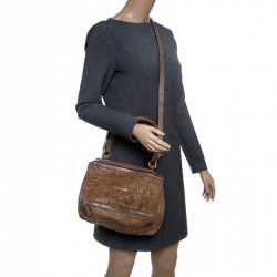 Pre Owned حقيبة كروس جيفنشي باندورا متوسطة جلد بنية