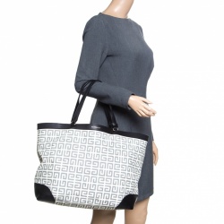 Pre Owned Givenchy Off White/Black Coated Canvas and Leather Shopper Tote