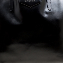 Pre Owned Givenchy Black Glazed Leather Large Antigona Shopping Tote