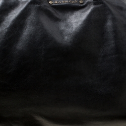 مملوكة مسبقًا حقيبة جيفنشي بيد علوية جلد سوداء