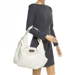 Pre Owned حقيبة جيفنشي جلد لامع منقوش بيضاء