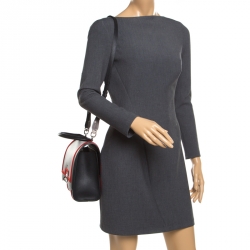 Pre Owned حقيبة كتف جيفنشي سن قرش جلد حمراء/ سوداء