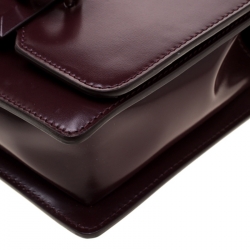 Pre Owned حقيبة كتف جيفنشي انفينيتي صغيرة جلد عنابية