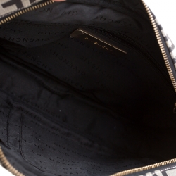 مملوكة مسبقًا حقيبة كروس جيفنشي جلد وكانفاس شهير بيضاء/ سوداء