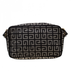 مملوكة مسبقًا حقيبة كروس جيفنشي جلد وكانفاس شهير بيضاء/ سوداء