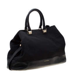 مملوكة مسبقًا حقيبة جيفنشي جلد وكانفاس مونوغرامية سوداء