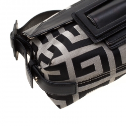 مملوكة مسبقًا Givenchy Black Canvas and Leather Shoulder Bag