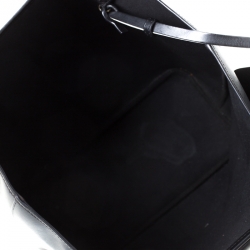 مملوكة مسبقًا Givenchy Black Coated Canvas and Leather Rottweiler Antigona Tote  