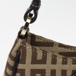 مملوكة مسبقًا Givenchy Monogram Small Shoulder Bag
