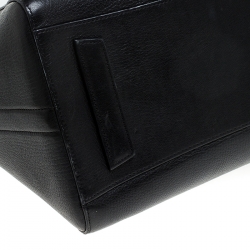مملوكة مسبقًا Givenchy Black Leather Medium Antigona Satchel