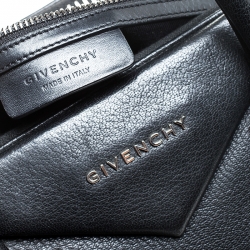 مملوكة مسبقًا Givenchy Black Leather Medium Antigona Satchel