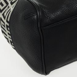 مملوكة مسبقًا Givenchy Black Monogram Tote