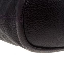 مملوكة مسبقًا Givenchy Purple Grain Leather Medium Nightingale Shoulder Bag