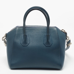 مملوكة مسبقًا Givenchy Blue Leather Small Antigona Satchel