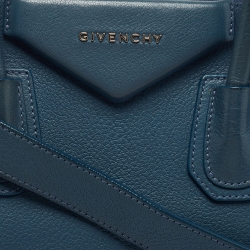 مملوكة مسبقًا Givenchy Blue Leather Small Antigona Satchel