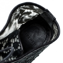 مملوكة مسبقًا بوت للكاحل جيفنشي أسود برباط مقدمة مفتوحة مقاس 38