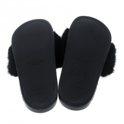 Pre Owned صندل فلات سلايد جيفنشي فرو منك أسود مقاس 40