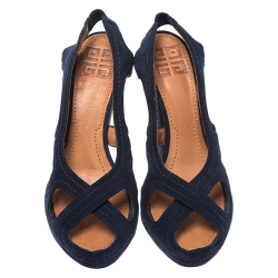 مملوكة مسبقًا Givenchy Blue Suede Criss Cross Cut Out Slingback Platform Sandals Size 39