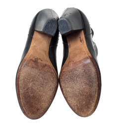 Pre Owned حذاء بوت للكاحل جيفنشي مقدمة مدببة جلد مرصع أسود مقاس 39