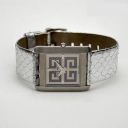 Pre Owned Givenchy GV 5200L Stainless Steel Ladies Wristwatch 32 MM