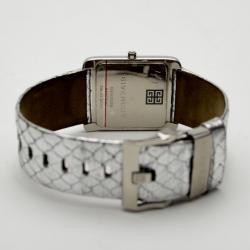 Pre Owned Givenchy GV 5200L Stainless Steel Ladies Wristwatch 32 MM