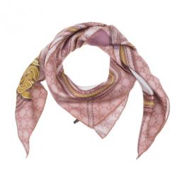 Pre Owned وشاح غوتشي طباعة شراشيب وردي GG حرير مربع